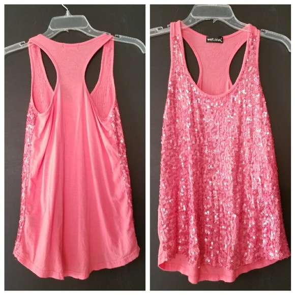 Wet Seal Tops - Wet seal pink sequin top